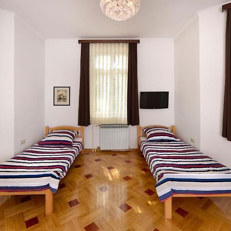 Vila Regina Rooms Karlovac Extérieur photo