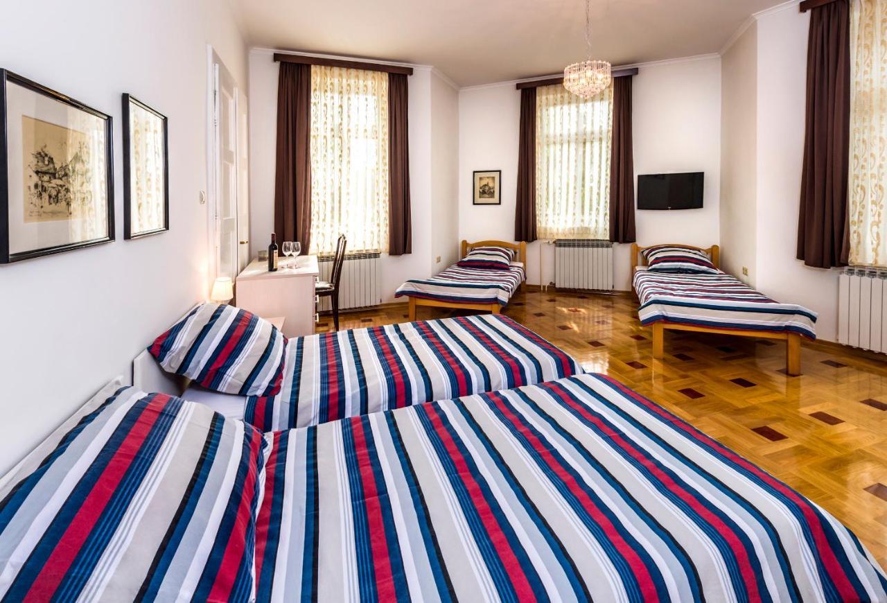 Vila Regina Rooms Karlovac Extérieur photo