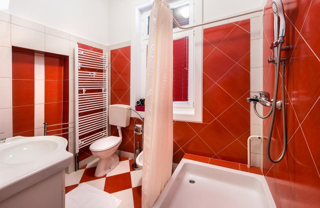 Vila Regina Rooms Karlovac Extérieur photo